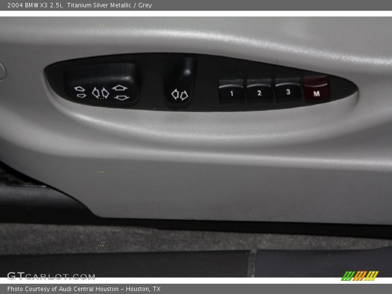 Titanium Silver Metallic / Grey 2004 BMW X3 2.5i