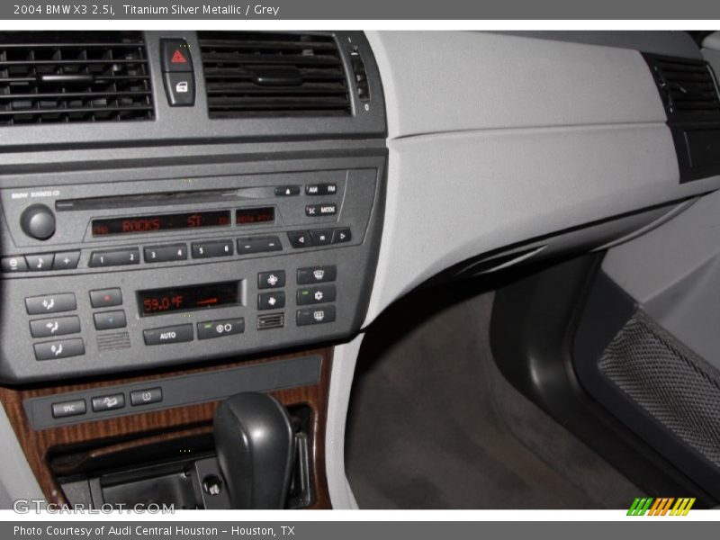 Titanium Silver Metallic / Grey 2004 BMW X3 2.5i