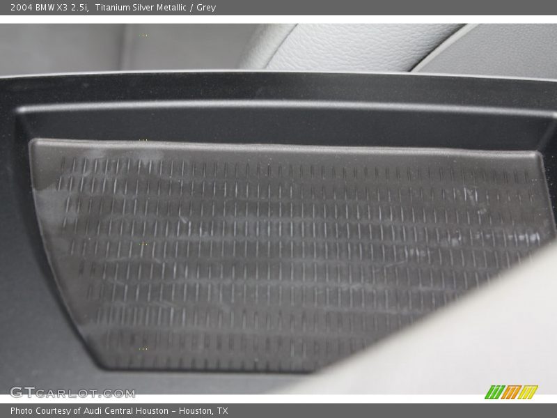 Titanium Silver Metallic / Grey 2004 BMW X3 2.5i