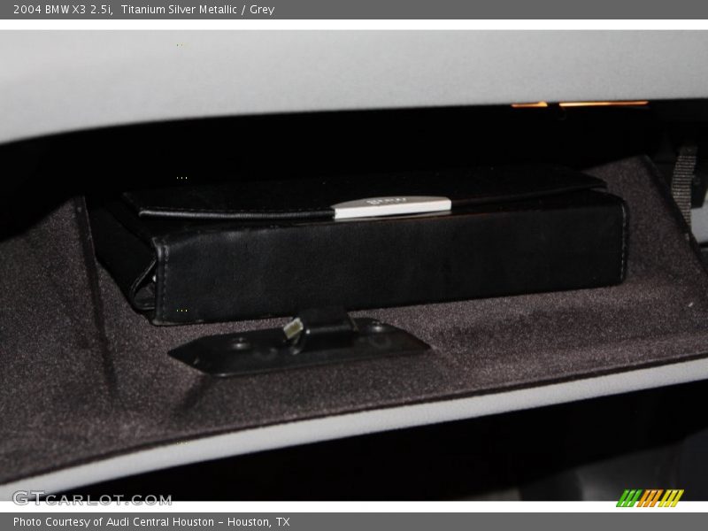 Titanium Silver Metallic / Grey 2004 BMW X3 2.5i