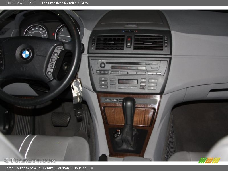 Titanium Silver Metallic / Grey 2004 BMW X3 2.5i