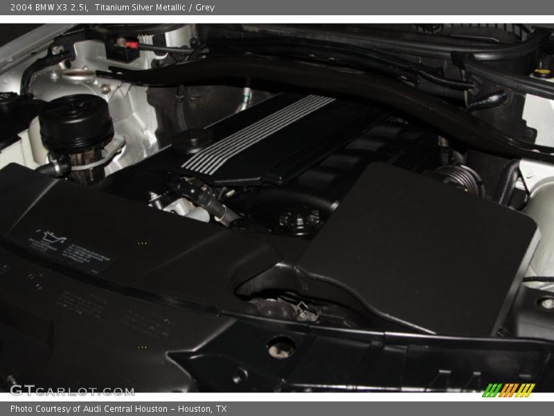Titanium Silver Metallic / Grey 2004 BMW X3 2.5i