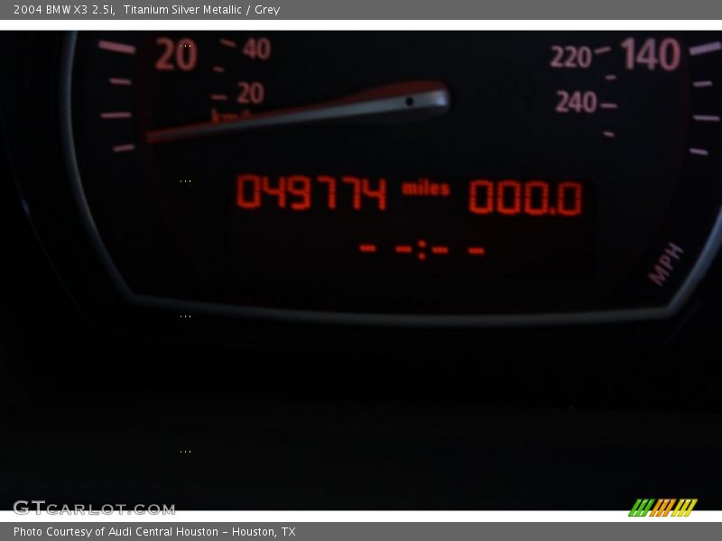 Titanium Silver Metallic / Grey 2004 BMW X3 2.5i