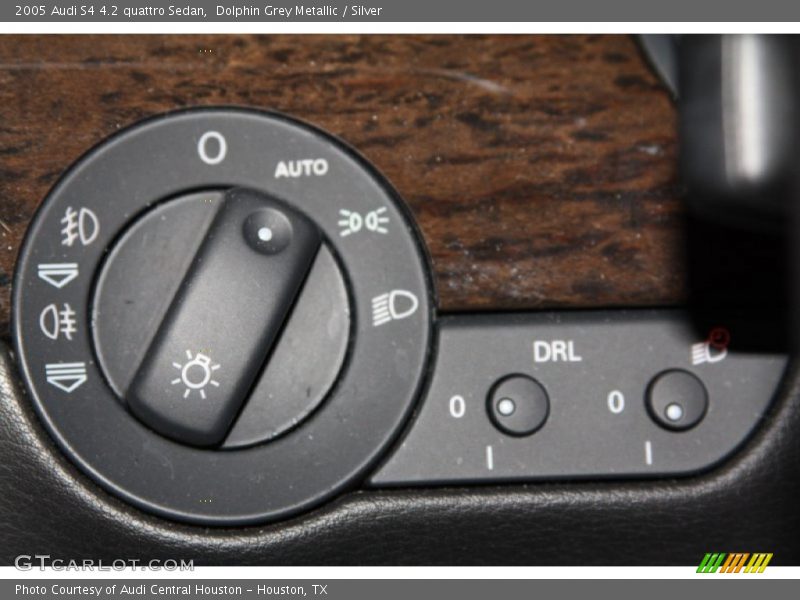 Dolphin Grey Metallic / Silver 2005 Audi S4 4.2 quattro Sedan