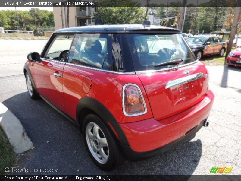 Chili Red / Black/Grey 2009 Mini Cooper Hardtop