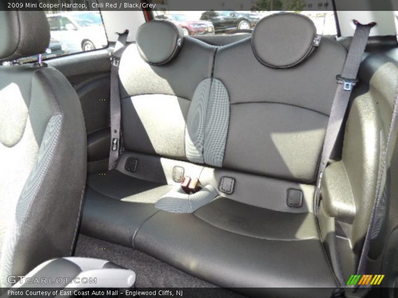 Chili Red / Black/Grey 2009 Mini Cooper Hardtop