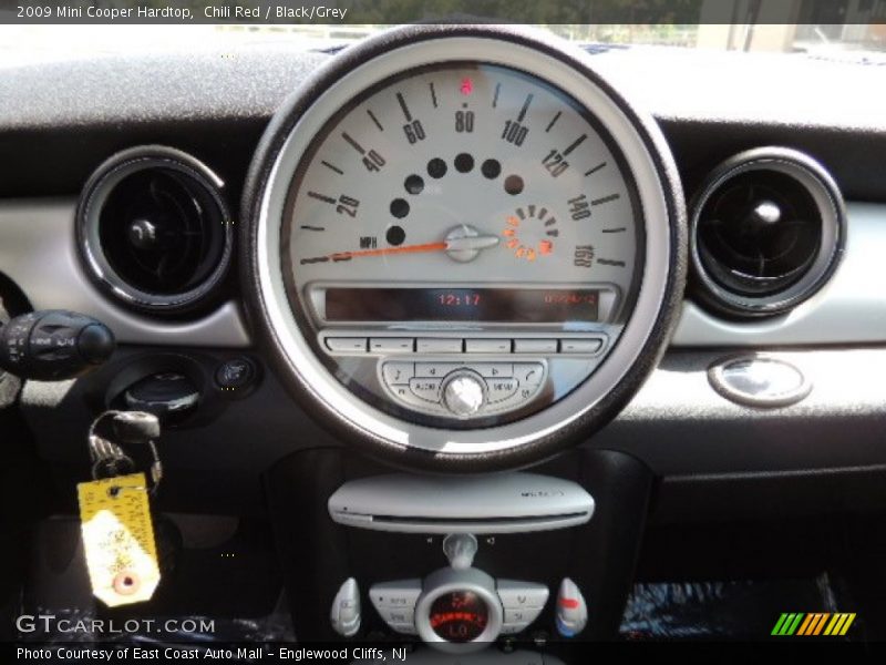 Chili Red / Black/Grey 2009 Mini Cooper Hardtop