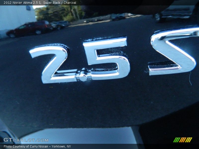 Super Black / Charcoal 2012 Nissan Altima 2.5 S