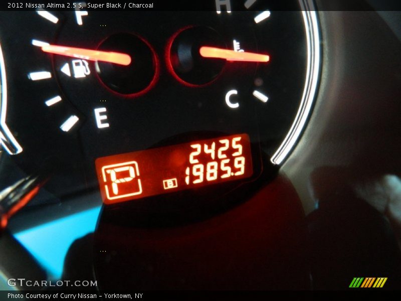 Super Black / Charcoal 2012 Nissan Altima 2.5 S