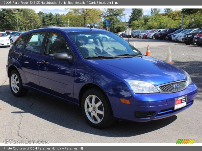 Sonic Blue Metallic / Dark Flint/Light Flint 2005 Ford Focus ZX5 SE Hatchback