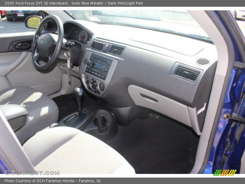 Sonic Blue Metallic / Dark Flint/Light Flint 2005 Ford Focus ZX5 SE Hatchback