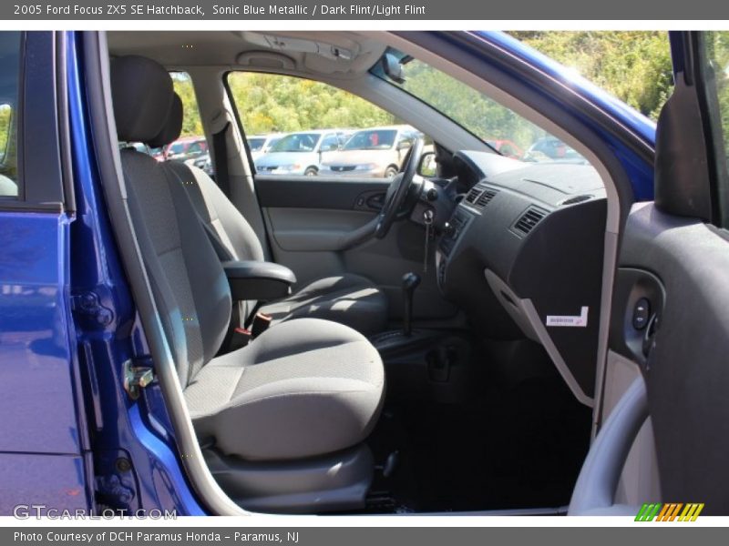 Sonic Blue Metallic / Dark Flint/Light Flint 2005 Ford Focus ZX5 SE Hatchback