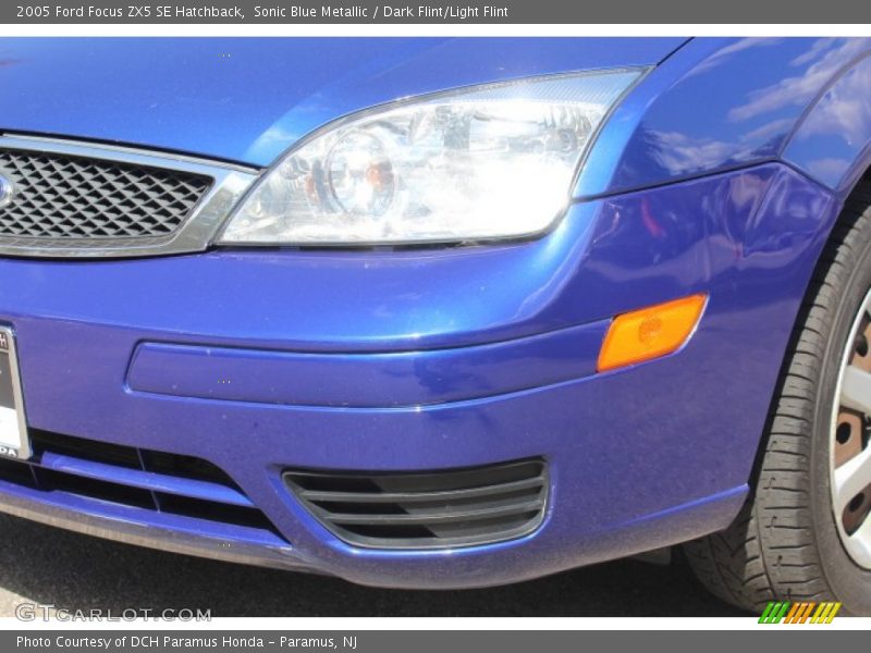 Sonic Blue Metallic / Dark Flint/Light Flint 2005 Ford Focus ZX5 SE Hatchback