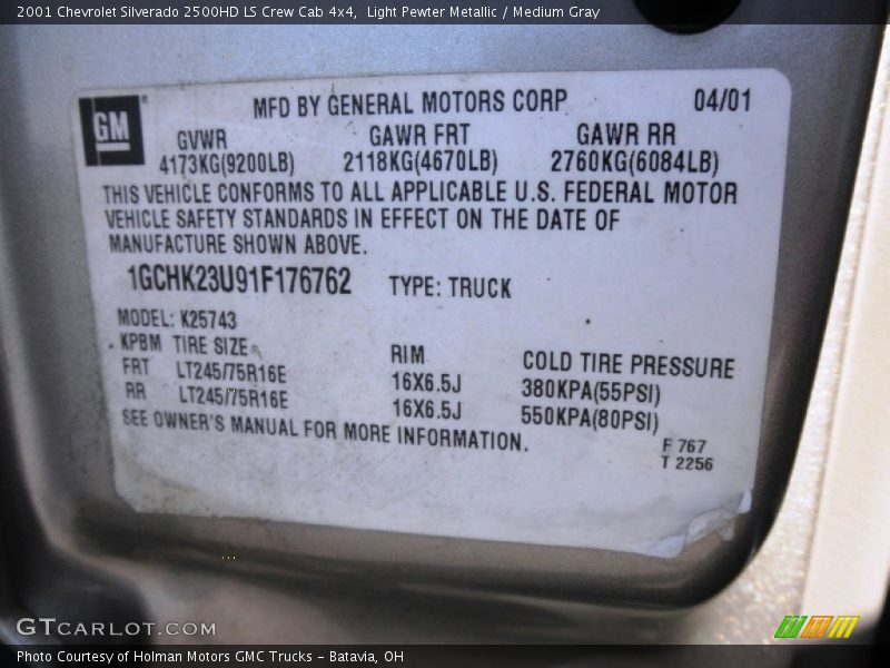 Light Pewter Metallic / Medium Gray 2001 Chevrolet Silverado 2500HD LS Crew Cab 4x4