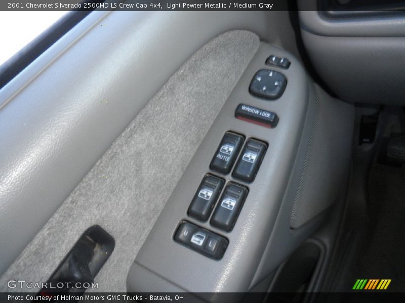 Controls of 2001 Silverado 2500HD LS Crew Cab 4x4