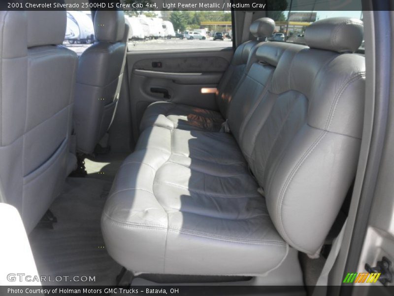 Rear Seat of 2001 Silverado 2500HD LS Crew Cab 4x4