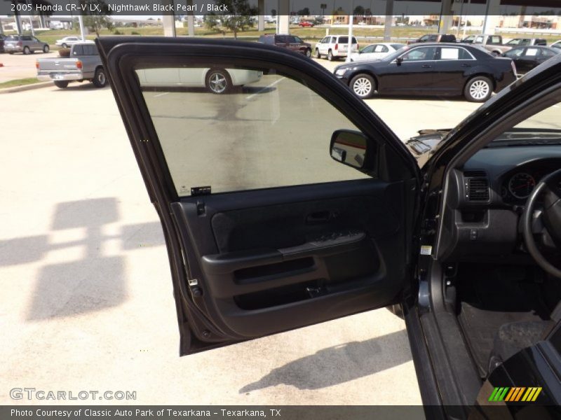 Nighthawk Black Pearl / Black 2005 Honda CR-V LX