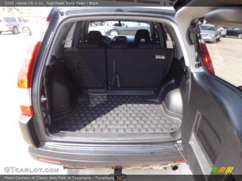 Nighthawk Black Pearl / Black 2005 Honda CR-V LX