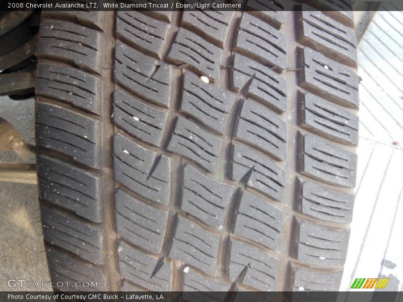 White Diamond Tricoat / Ebony/Light Cashmere 2008 Chevrolet Avalanche LTZ