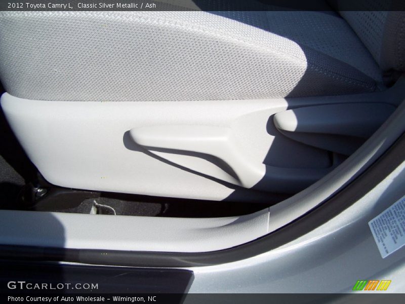 Classic Silver Metallic / Ash 2012 Toyota Camry L