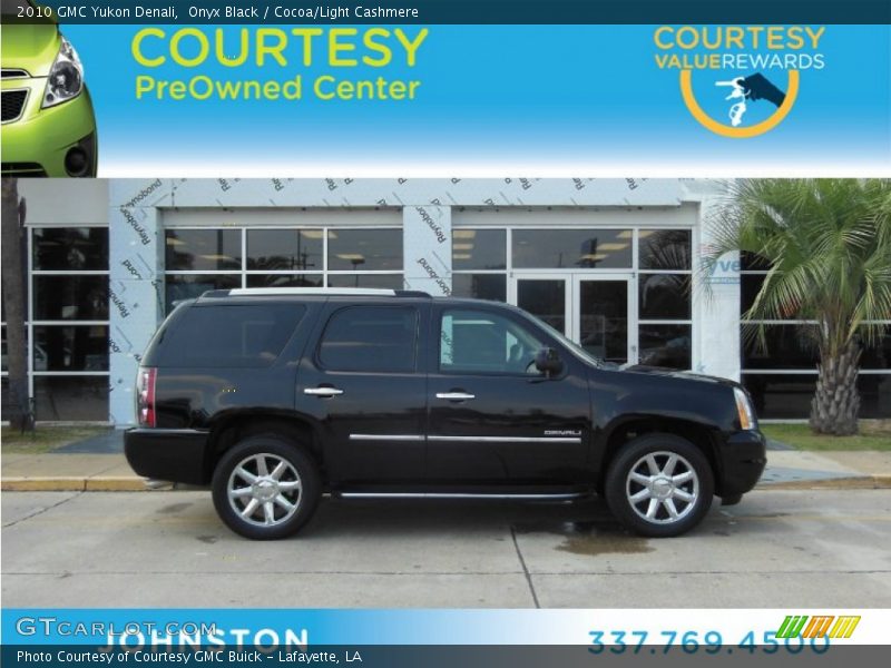 Onyx Black / Cocoa/Light Cashmere 2010 GMC Yukon Denali