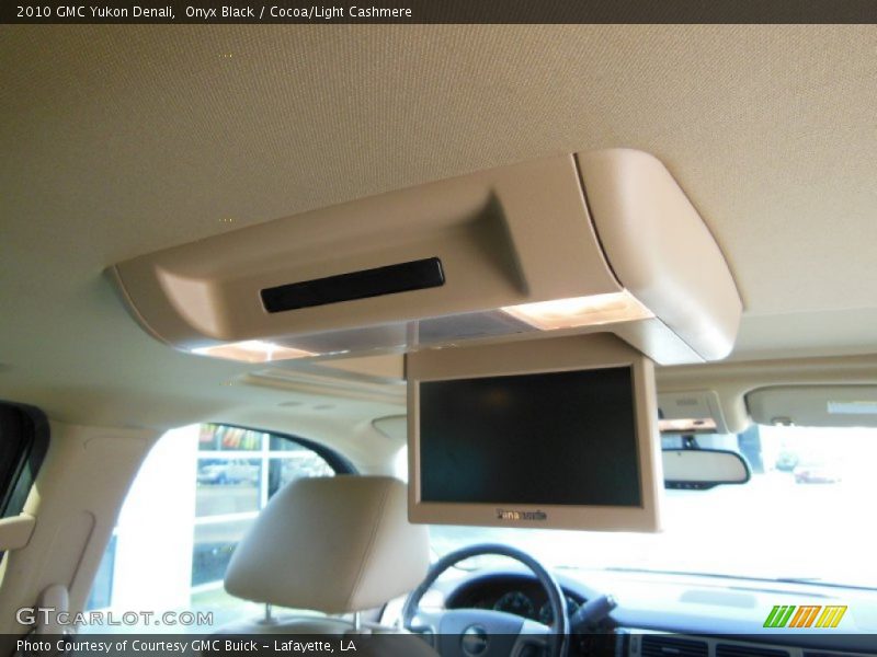 Onyx Black / Cocoa/Light Cashmere 2010 GMC Yukon Denali
