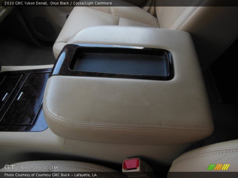 Onyx Black / Cocoa/Light Cashmere 2010 GMC Yukon Denali
