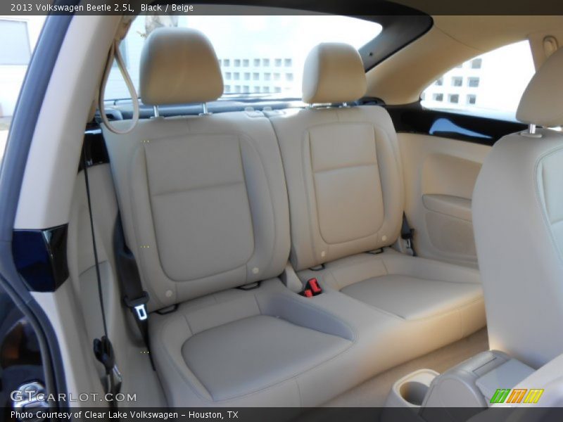 Black / Beige 2013 Volkswagen Beetle 2.5L