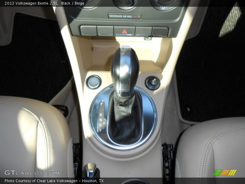 Black / Beige 2013 Volkswagen Beetle 2.5L