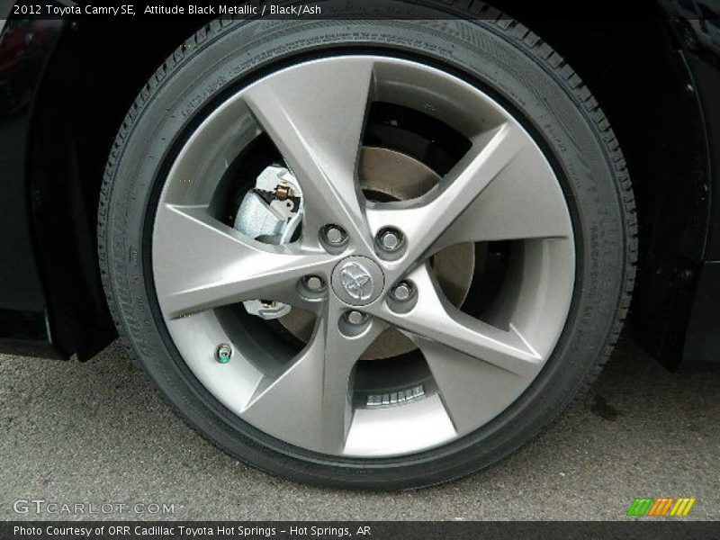 Attitude Black Metallic / Black/Ash 2012 Toyota Camry SE
