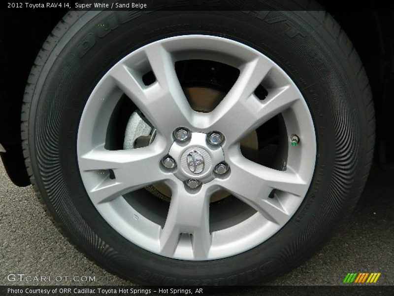 Super White / Sand Beige 2012 Toyota RAV4 I4