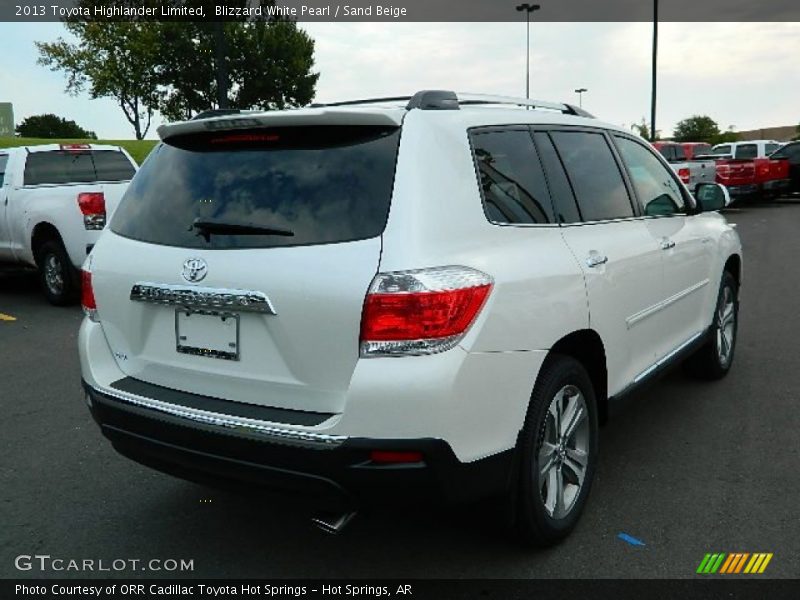 Blizzard White Pearl / Sand Beige 2013 Toyota Highlander Limited