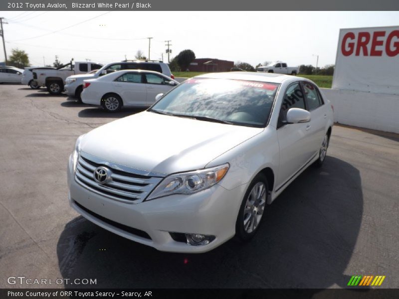 Blizzard White Pearl / Black 2012 Toyota Avalon
