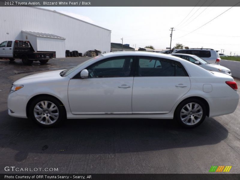 Blizzard White Pearl / Black 2012 Toyota Avalon