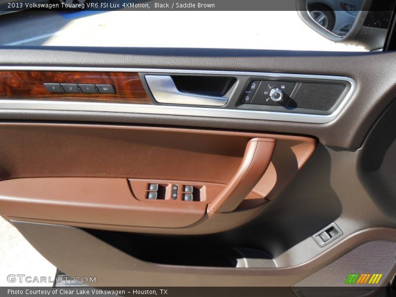 Door Panel of 2013 Touareg VR6 FSI Lux 4XMotion