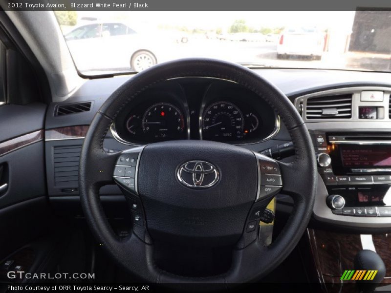 Blizzard White Pearl / Black 2012 Toyota Avalon