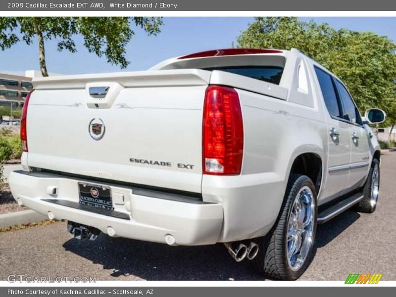 White Diamond / Ebony 2008 Cadillac Escalade EXT AWD