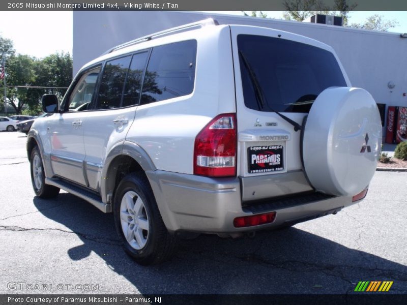 Viking White / Tan 2005 Mitsubishi Montero Limited 4x4