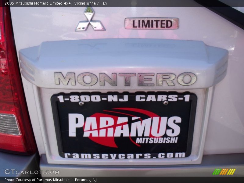 Viking White / Tan 2005 Mitsubishi Montero Limited 4x4