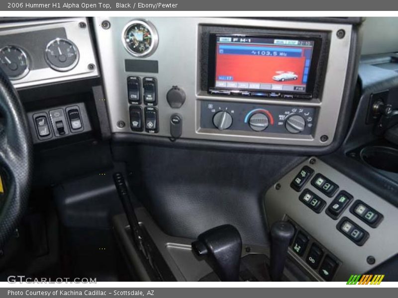 Controls of 2006 H1 Alpha Open Top