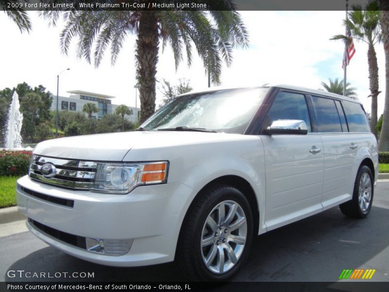 White Platinum Tri-Coat / Medium Light Stone 2009 Ford Flex Limited