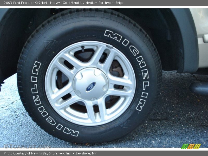 Harvest Gold Metallic / Medium Parchment Beige 2003 Ford Explorer XLS 4x4