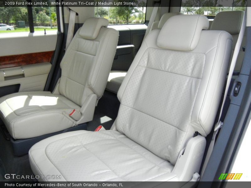 White Platinum Tri-Coat / Medium Light Stone 2009 Ford Flex Limited