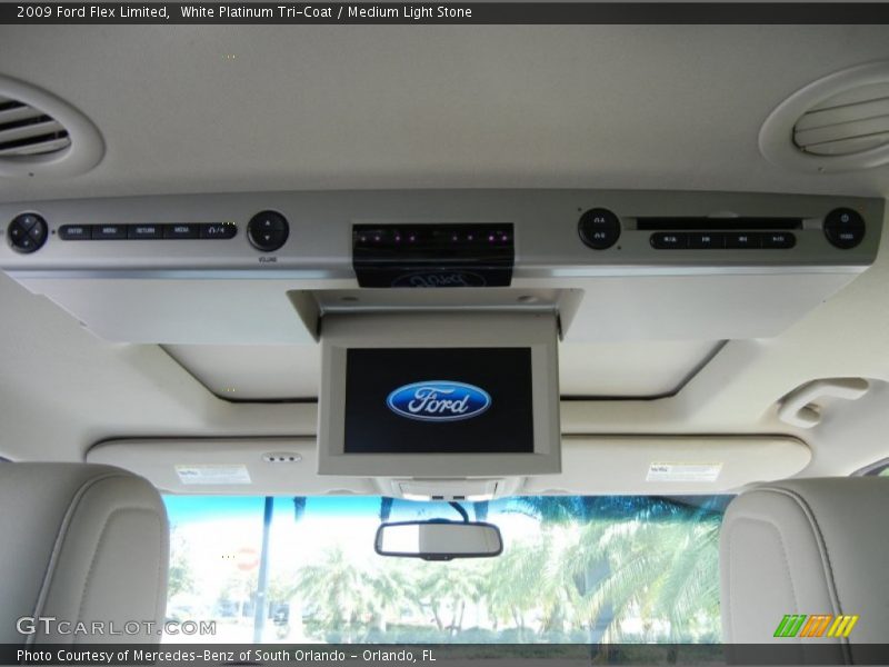 White Platinum Tri-Coat / Medium Light Stone 2009 Ford Flex Limited