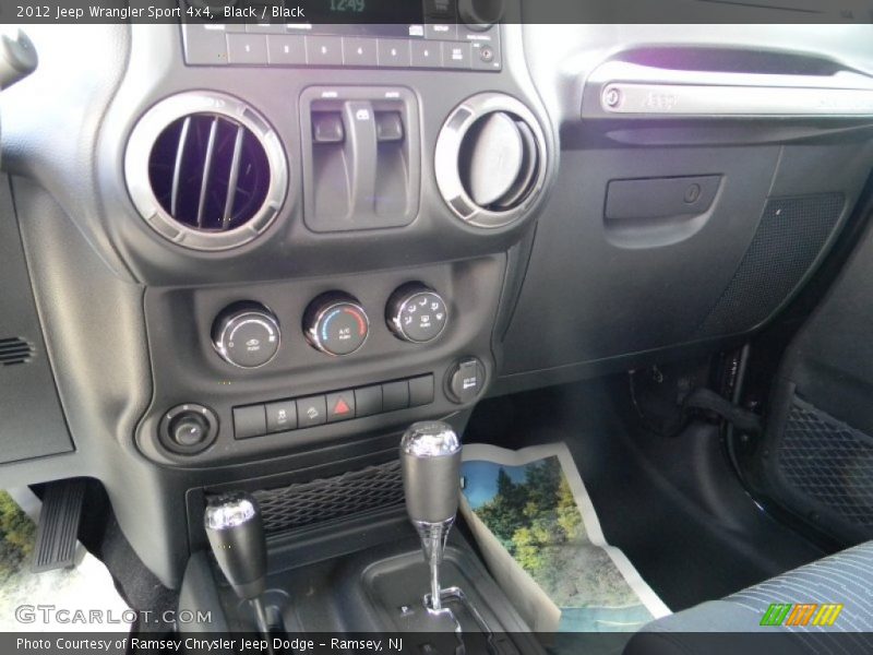 Black / Black 2012 Jeep Wrangler Sport 4x4