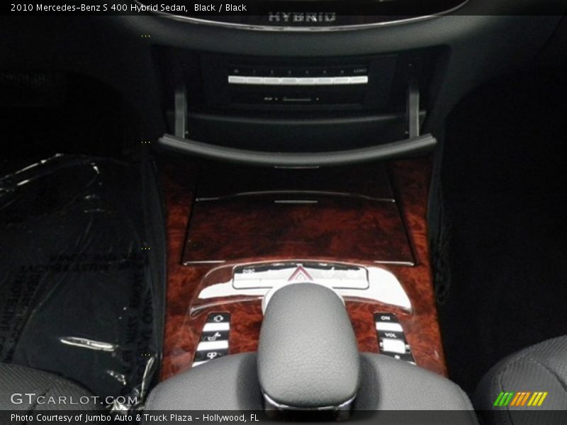 Black / Black 2010 Mercedes-Benz S 400 Hybrid Sedan