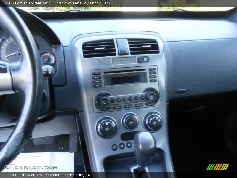 Silver Alloy Metallic / Ebony Black 2006 Pontiac Torrent AWD