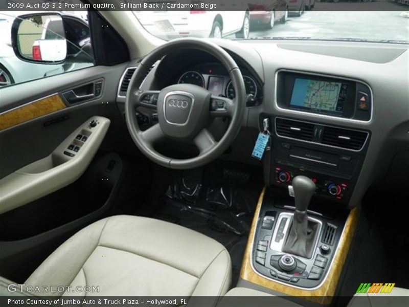 Brilliant Black / Cardamom Beige 2009 Audi Q5 3.2 Premium quattro