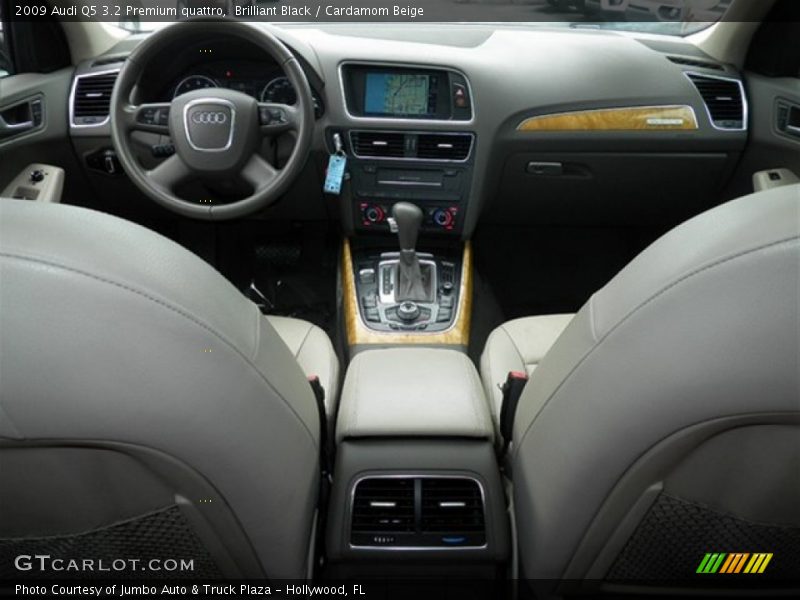 Brilliant Black / Cardamom Beige 2009 Audi Q5 3.2 Premium quattro
