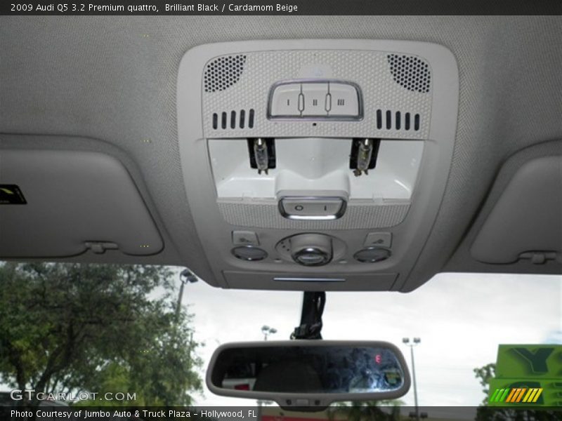 Brilliant Black / Cardamom Beige 2009 Audi Q5 3.2 Premium quattro